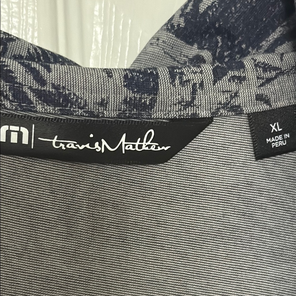 Travis Mathew Gray and Blue Polo Shirt Corona premier logo NWT